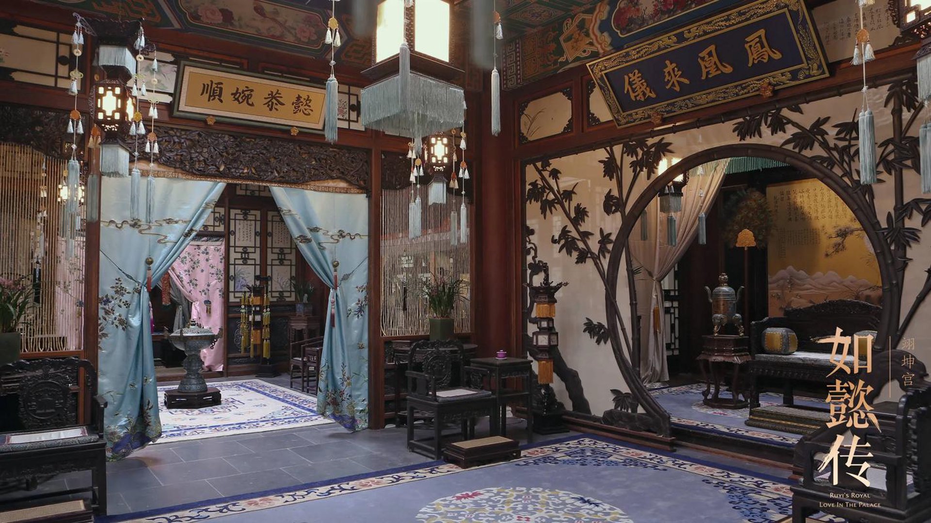 堂古装饰